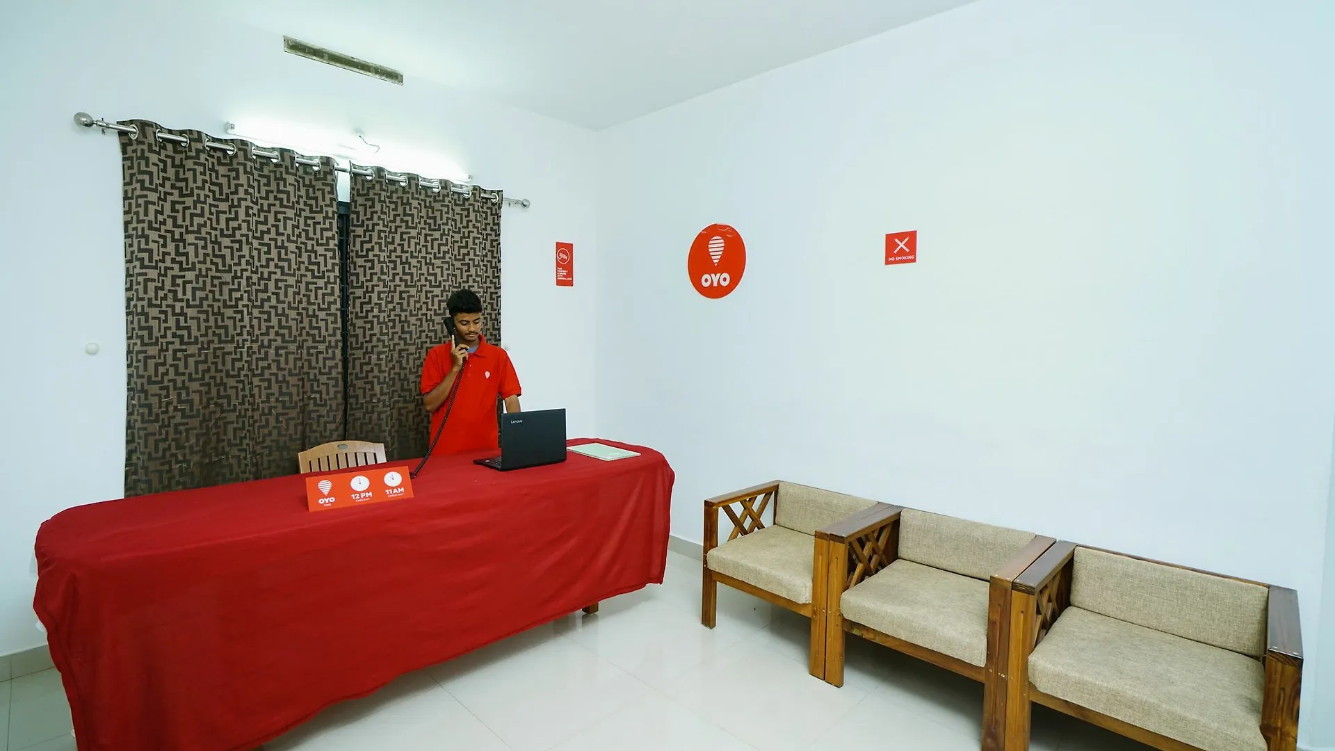 Oyo 10029 Hotel Munnar Breeze Anachal 3*,  인도